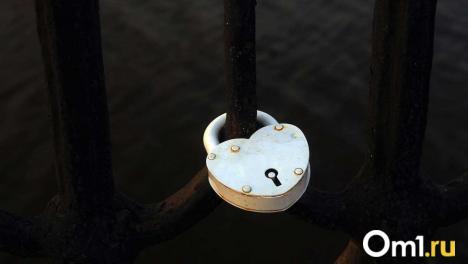 14 февраля не в тренде: только 16% новосибирцев планируют отмечать День влюблённых