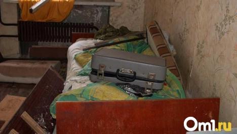 В Омской области мать двух участников СВО живёт в непригодном для жилья доме