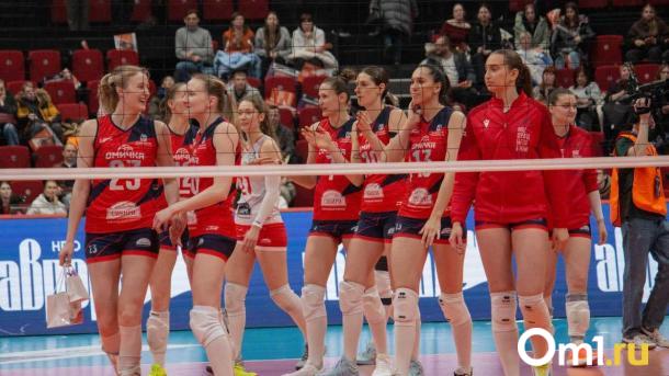 Волейбольная «Омичка» проиграла «Динамо-Метару», ведя 2-0 по сетам