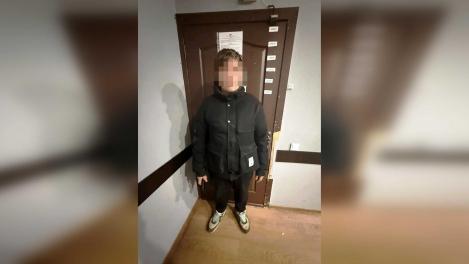 Омич спрятал в белье телефоны на сотни тысяч рублей