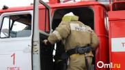 Пожар в Омске на улице Кемеровской: горела бытовка