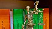 В Новосибирске суд окончательно отказал академику Асееву и его супруге в возврате квартиры, подаренной государству