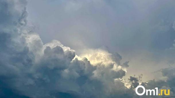 «Люди спокойно сидят на пляже»: омич — о происходящем в Дубае