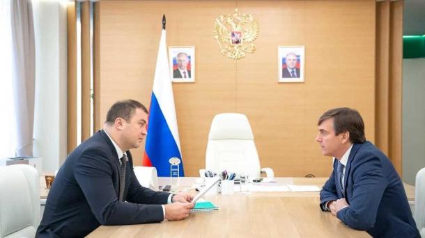 В Омской области до 2028 года отремонтируют более 110 школ и детсадов