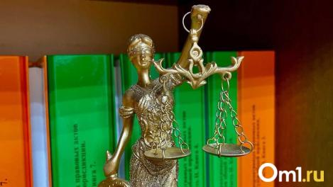 Угрожал, следил и поджёг: в Новосибирске арестовали мужчину, спалившего квартиру знакомой