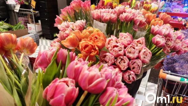 Как продлить жизнь букету. Лайфхаки от омички