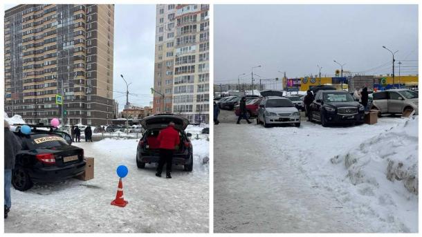 «Люди не могут припарковаться»: машины продавцов тюльпанами забили парковки новосибирских ТЦ на 8 Марта