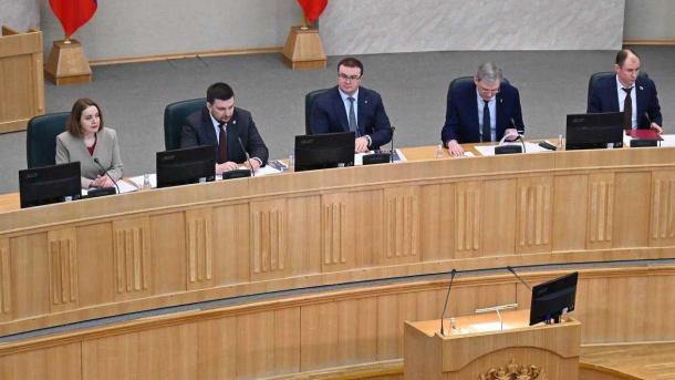 Хоценко: в Омской области до 2028 года обновят более 110 учреждений образования