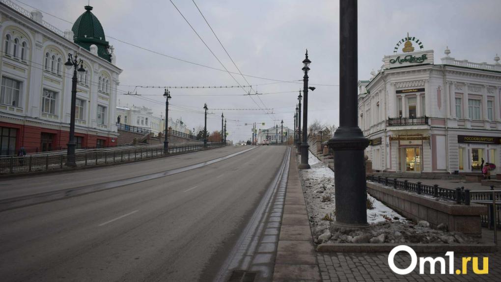 Омские росгвардейцы отогрели в машине замёрзшего пенсионера, который забыл свой адрес