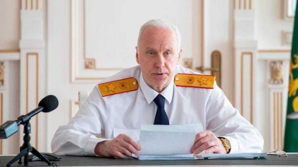 Бастрыкин потребовал проверить мигрантов-торговцев под Новосибирском — что произошло?