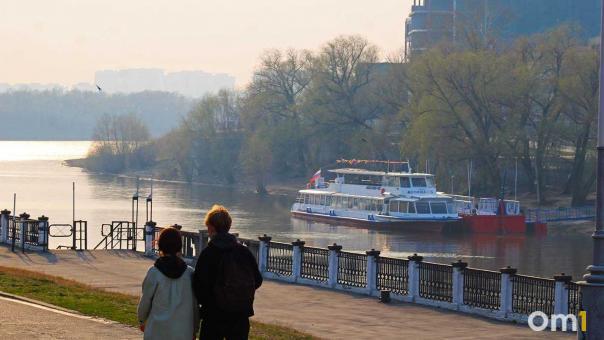В Омске планируют строительство пешеходного моста через Омь