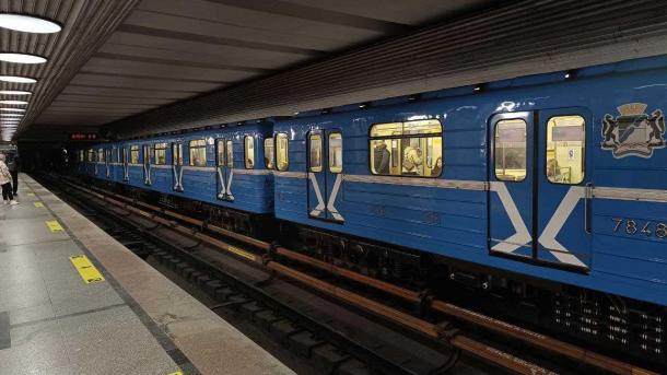 Прибыль новосибирского метрополитена рухнула на 104 % за 2025 год