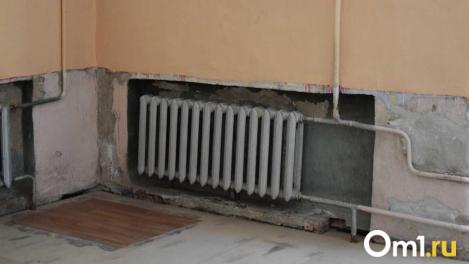 «Рука застряла между секциями»: новосибирские спасатели вызволили четырёхлетнего ребёнка из батареи