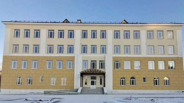 Омская мэрия ищет подрядчика для завершения ремонта гимназии №88