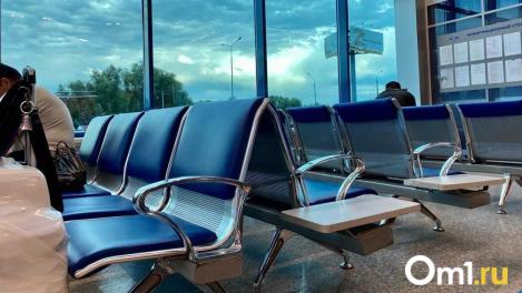 Рейс из Пхукета в Омск задерживается более чем на пять часов