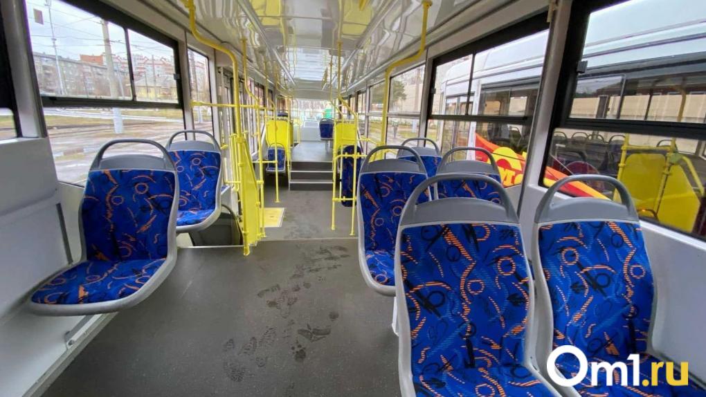 В Новосибирске образовалась шестикилометровая пробка из-за сломавшегося троллейбуса