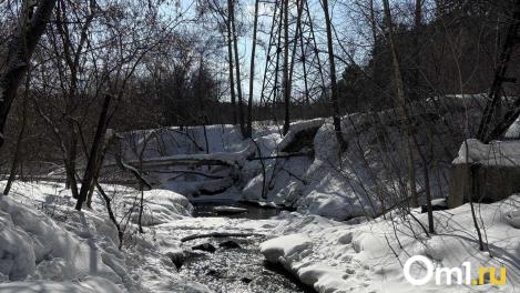 Новосибирские спасатели объяснили, как не провалиться под весенний лёд и что делать, если беда уже случилась