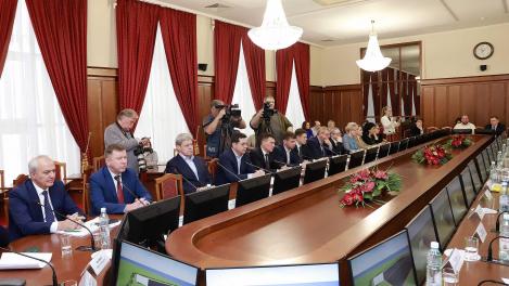 Депутаты Заксобрания Новосибирской области обсудили концессию на строительство мусоросортировочных комплексов