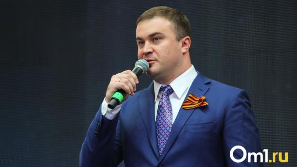 Виталий Хоценко поздравил жителей Омской области с годовщиной Крымской весны