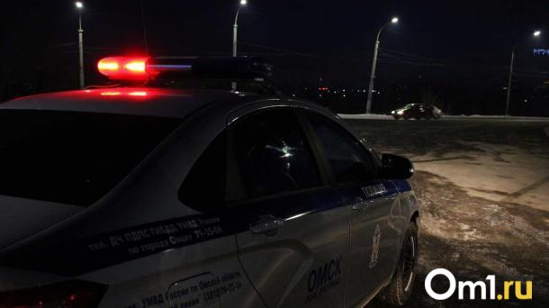 В пятницу на омских дорогах произошло 64 аварии