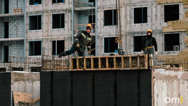 В Омске на месте детдома построят сотни квартир