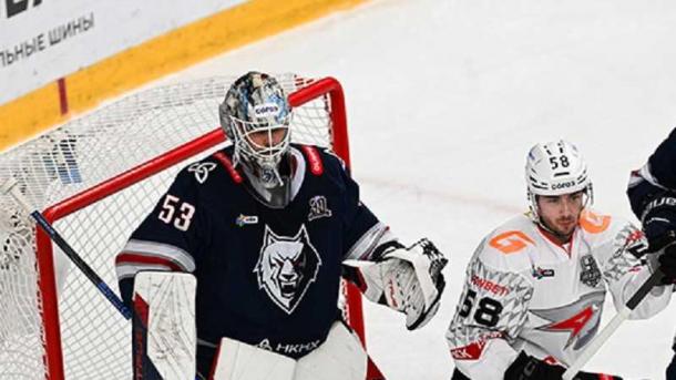 Где посмотреть четвёртый матч серии «Нефтехимик» — «Авангард»?