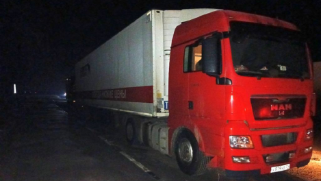 В Омской области у дальнобойщика ночью украли 508 литров топлива