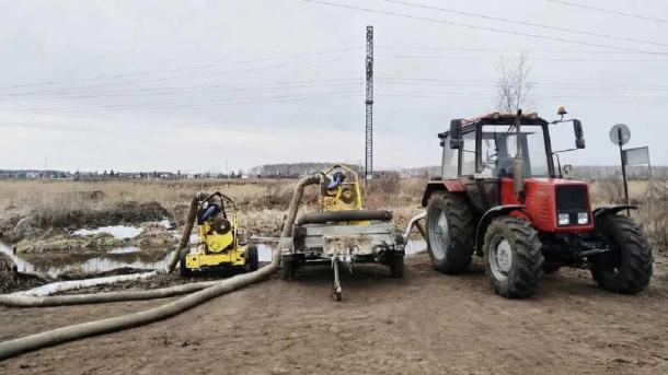 В Омске откачивают воду у золоотвала ТЭЦ-5, чтобы избежать подтоплений