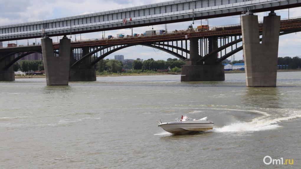 В Омске появилась редкая вакансия на речном флоте с зарплатой до 175 тысяч