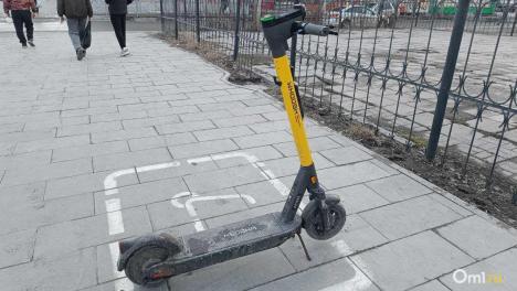 В Омске начнут строже наказывать за поездки вдвоём на электросамокате