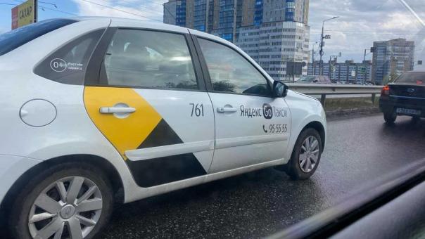 Власти Новосибирска ужесточили штрафы для такси до 400 тысяч рублей