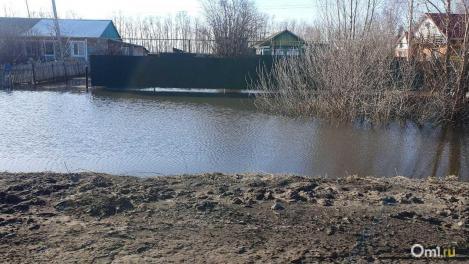 У золоотвала ТЭЦ-5 в Омске за сутки откачали 36 тысяч кубометров воды