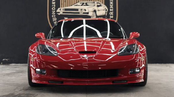 В Омске продают легенду автоспорта Chevrolet Corvette за 7,5 миллиона рублей