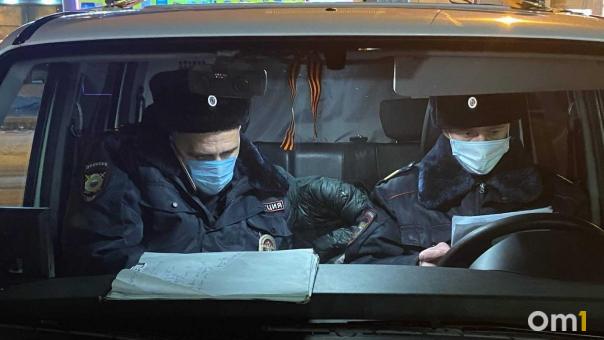 Три с половиной года издевательств: СК Новосибирска ищет подозреваемого в педофилии