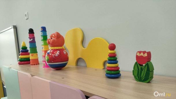 В Омске возбудили уголовное дело после жалоб на грубое обращение в детском саду