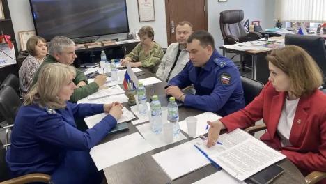 В казачьей кадетской школе-интернате в Омске не хватает сотрудников: какие ещё нарушения выявила прокуратура