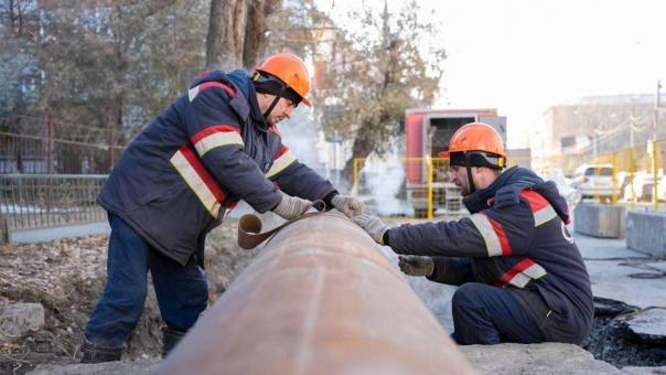 В Новосибирске энергетики заменили больше 6 км теплосетей до наступления лета
