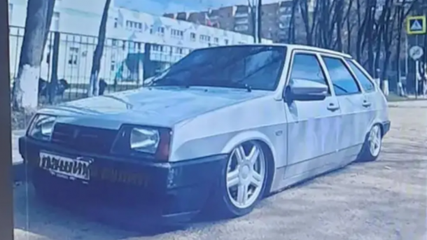 «Боюсь представить, какие там басы»: в Балашихе нашли тачку, от которой ностальгируют все мужчины 90-х