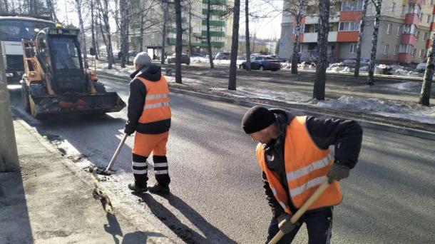 В Новосибирске расконсервировали почти пять тысяч дождеприёмных решёток