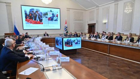 Губернатор Андрей Травников провёл заседание комитета «Победа» в Новосибирске