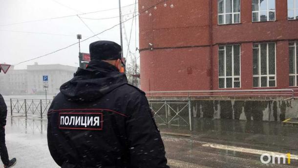 Неадекват выстрелами будит жителей нескольких улиц в Новосибирске