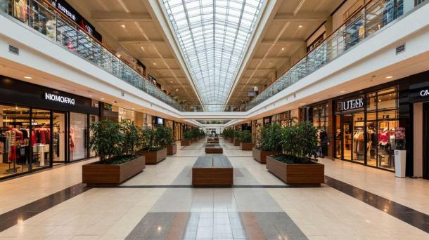 Новосибирцы в шоке от состояния ТЦ в самом сердце площади Маркса