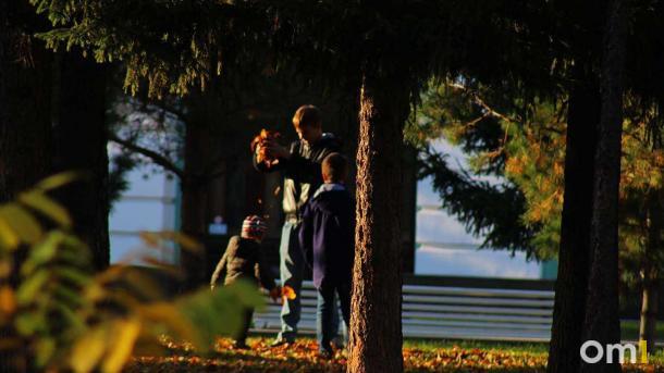 Омским многодетным семьям назначат новое пособие. Вот что для этого нужно