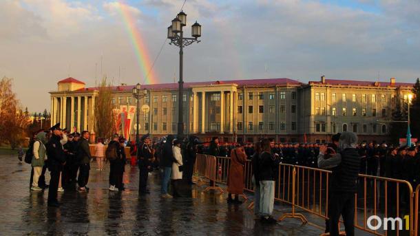 В Омске из-за парада на День Победы будет перекрыт центр города: схемы перекрытий