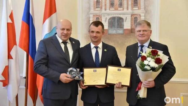 Мэр Сергей Шелест наградил участников проекта «Меценатство» за вклад в развитие Омска