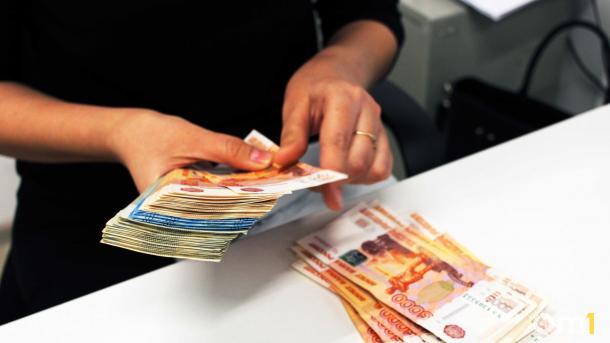 Омичи задолжали банкам в среднем по 436 тысяч рублей