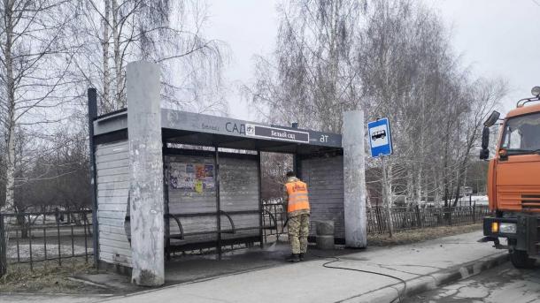 Новосибирск встречает весну: с улиц города убрали 130 кубометров мусора