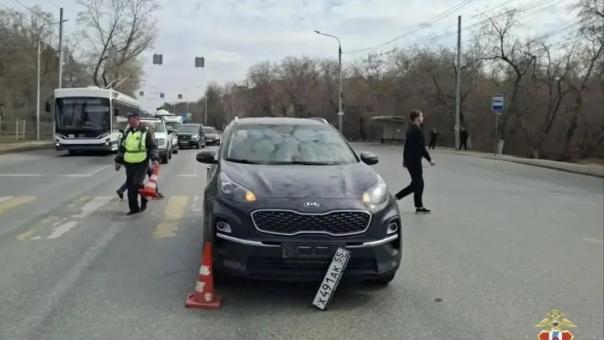 Водитель из Омска сбил подростка на электровелосипеде