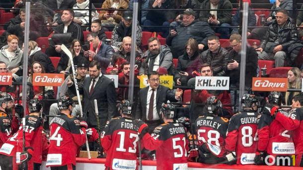 «Настоящая машина»: игрок «Локомотива» оценил омский «Авангард» перед полуфиналом Кубка Гагарина