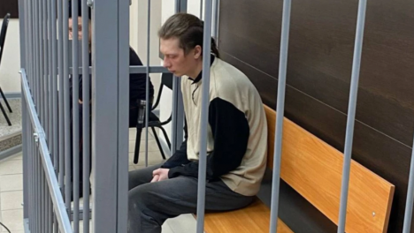 Сибиряк до смерти избил 2-летнего пасынка и попытался оспорить арест в суде Новосибирска